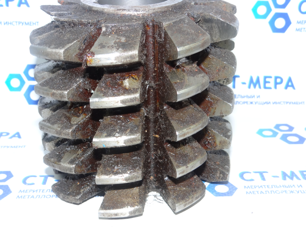 Фреза червячная модульная М7 20° Р18 кл. В 3°50' ФРЕЗЕР