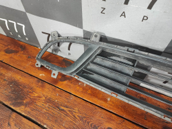 Решетка переднего бампера Kia Cerato 3 (YD) 16-20 Б/У Оригинал 86522A7800