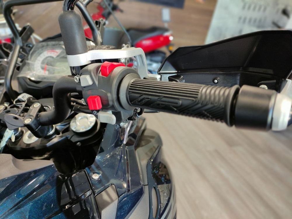 Benelli TRK 502 X