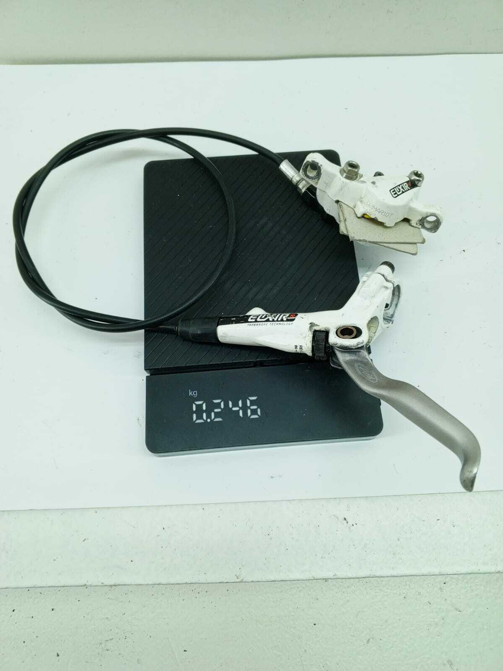 Тормоз для велосипеда Avid Elixir R передний