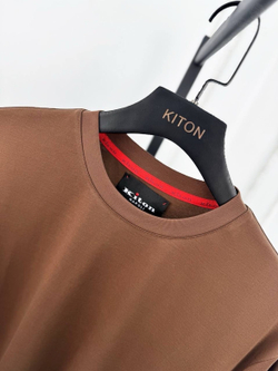 Футболка Kiton