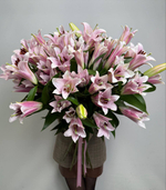 Лилии под ленту