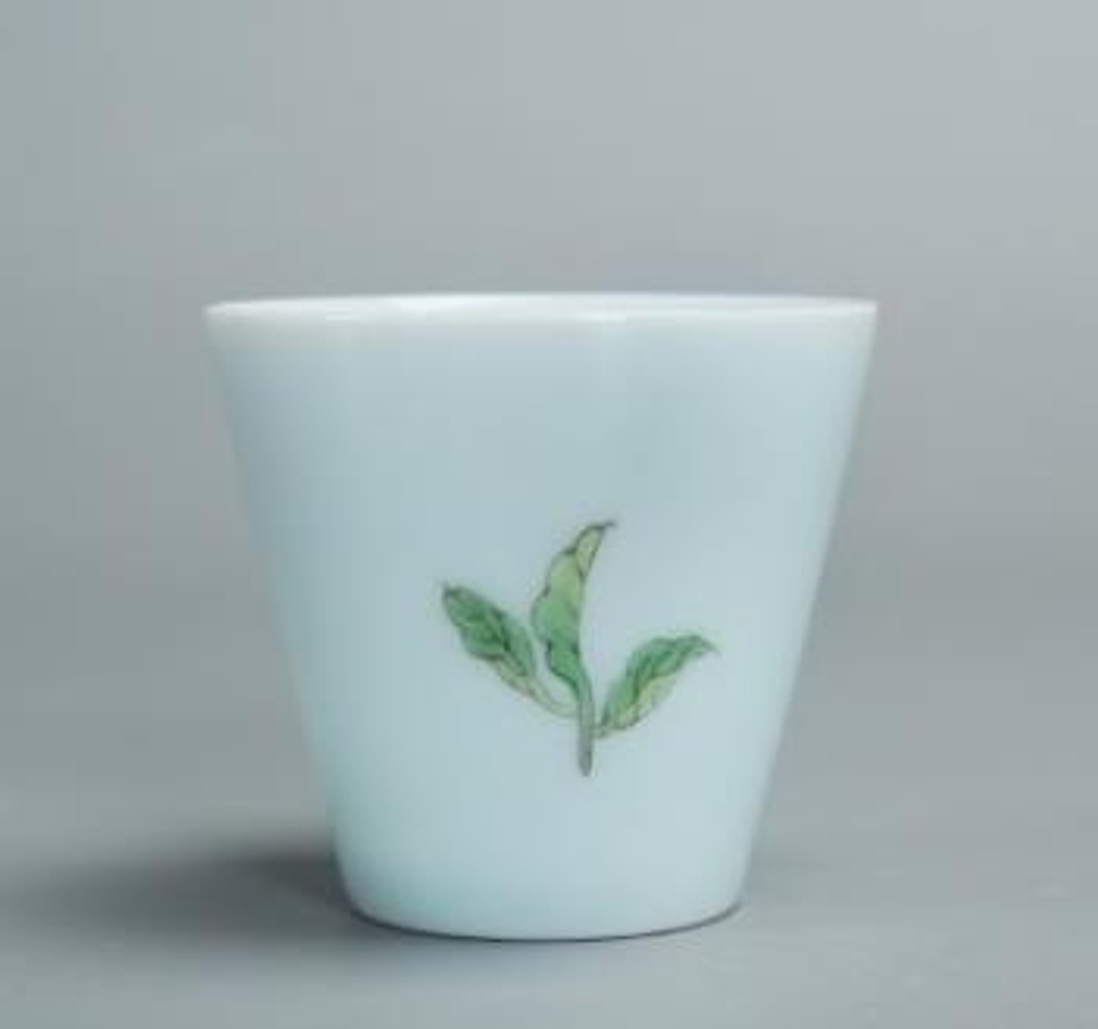 266063.3 Пиала  "Чайный лист" в подар.коробке 70мл, фарфор