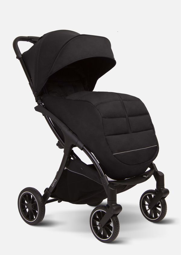 Peppy Коляска прогулочная Latina (black cosmos) черная