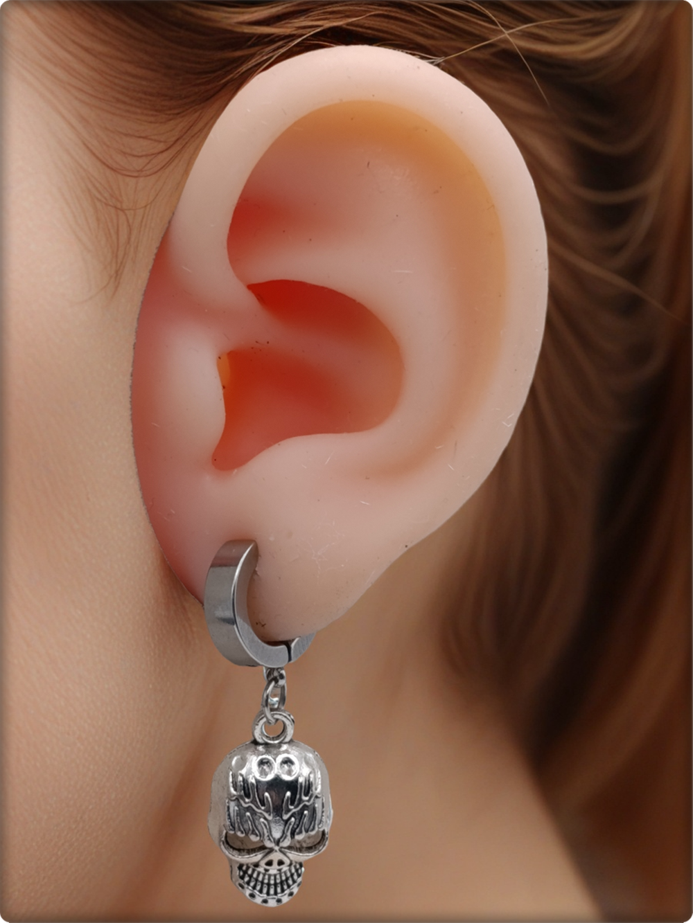 Серьга (1шт) "Череп" для пирсинга уха. Медсталь