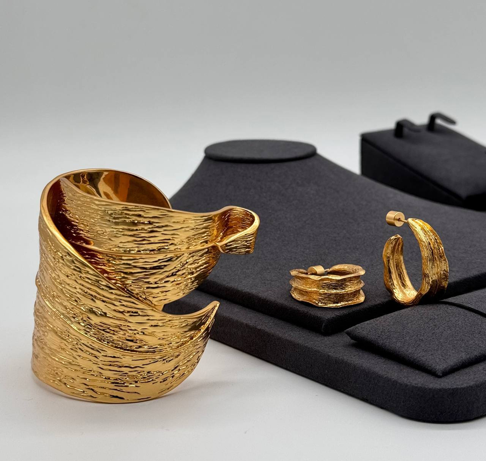 Серьги Yves Saint Laurent