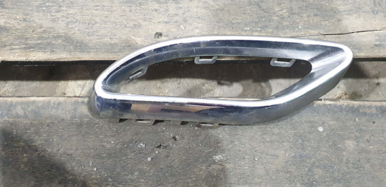 Накладка заднего бампера левая Mercedes GLS (X166) 15-19 Б/У Оригинал A0008850174