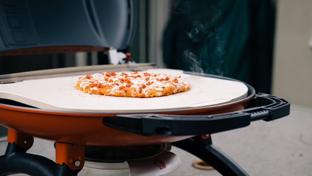 Гриль газовый O-GRILL 500MT bicolor черный-золото, с термометром (в комплекте адаптер тип А)