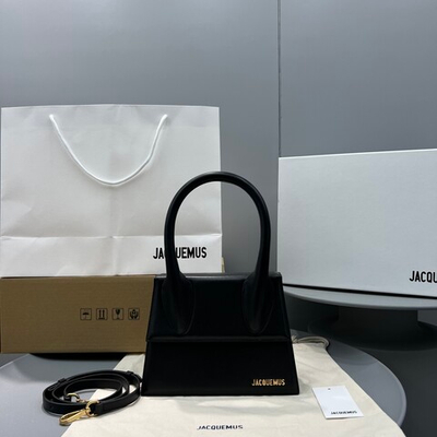 Jacquemus Le Grand Chiquito 22 cm