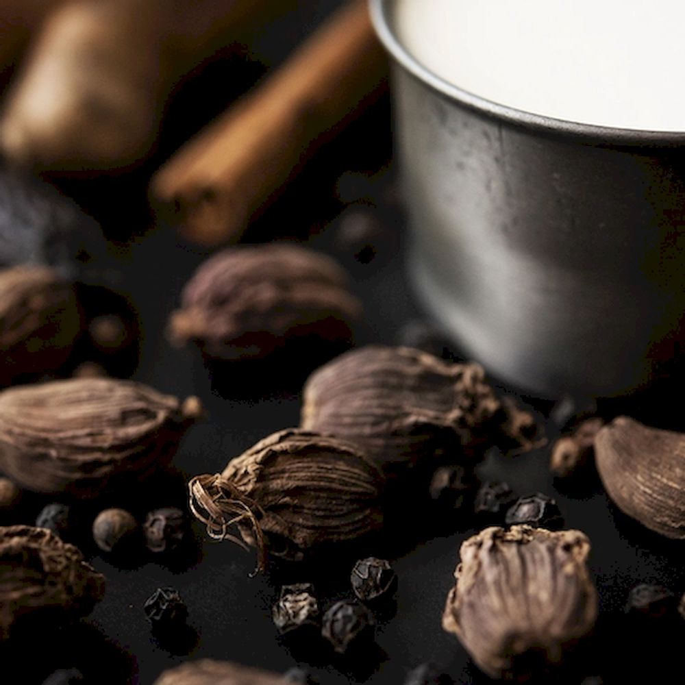 Черный кардамон и сливки (Black Cardamom and Cream)