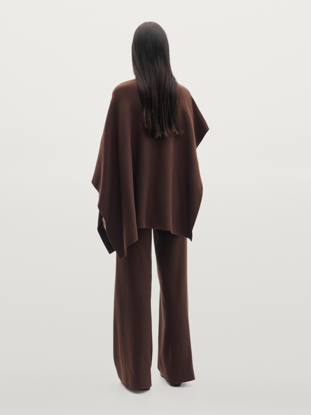 Massimo Dutti Вязаная накидка с брошью, коричневый