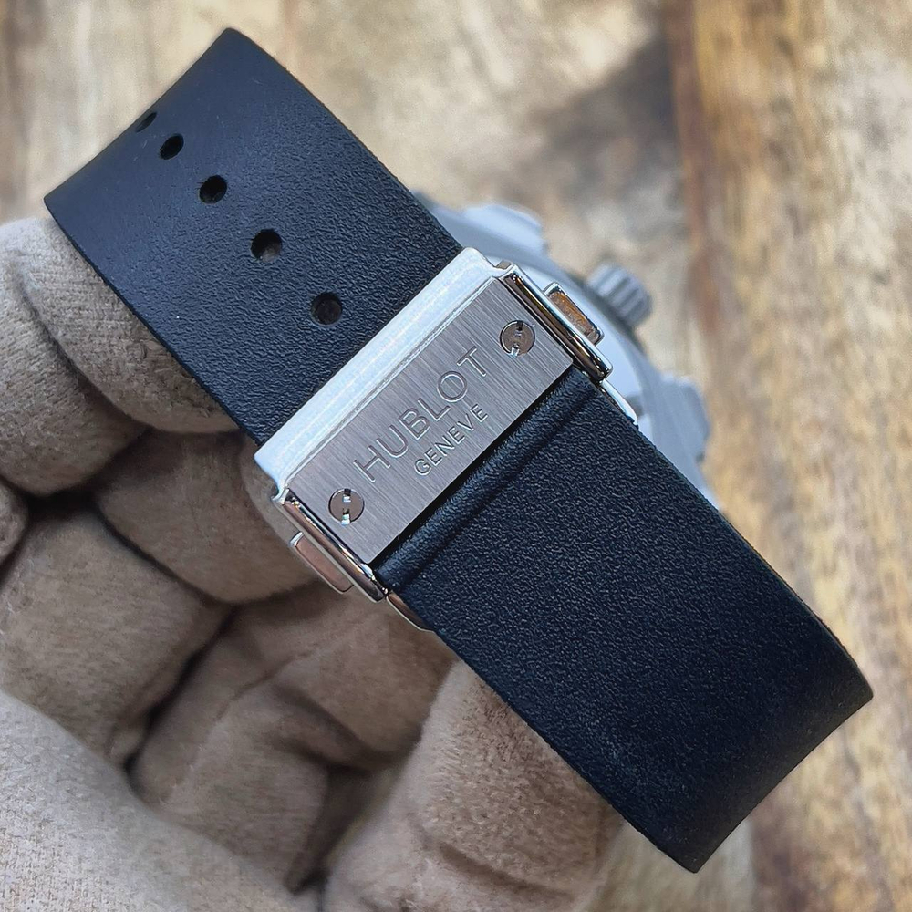 Часы Hublot