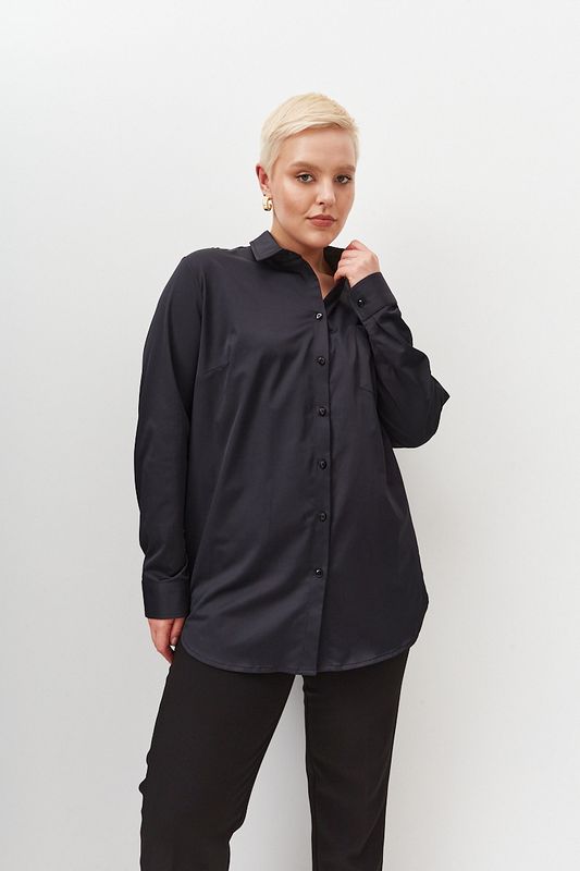 Рубашка удлиненная с карманом; черный
