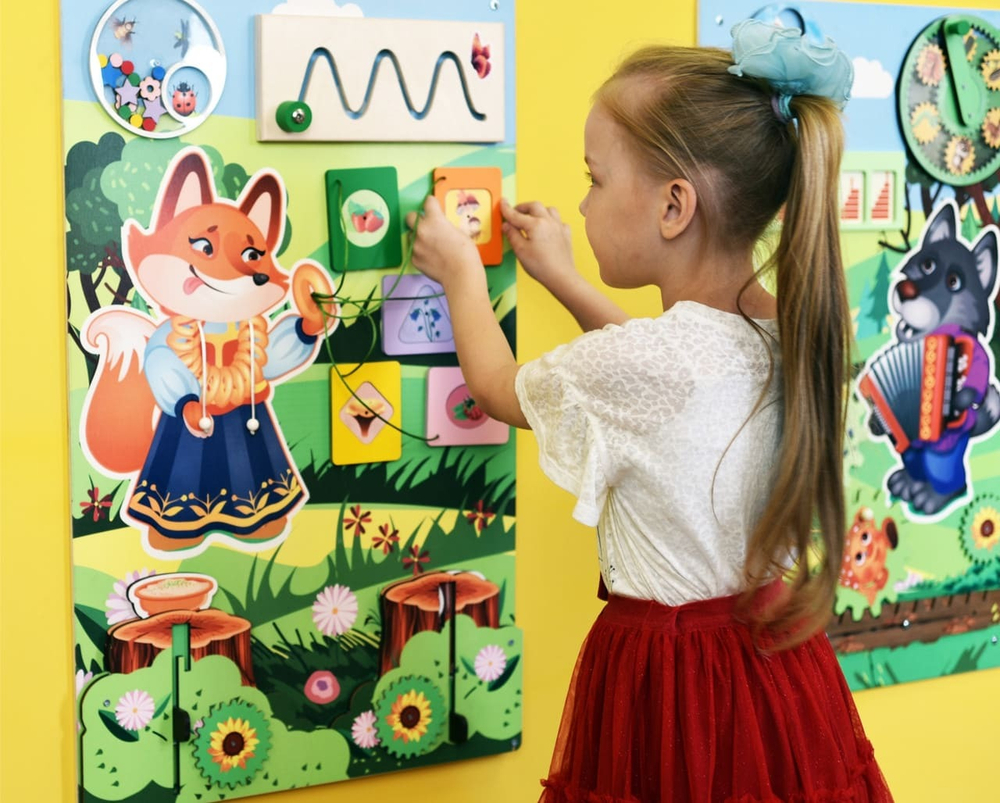 Бизиборды настенные серии Страна сказок