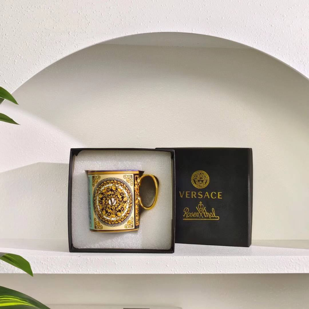 Кружка Versace