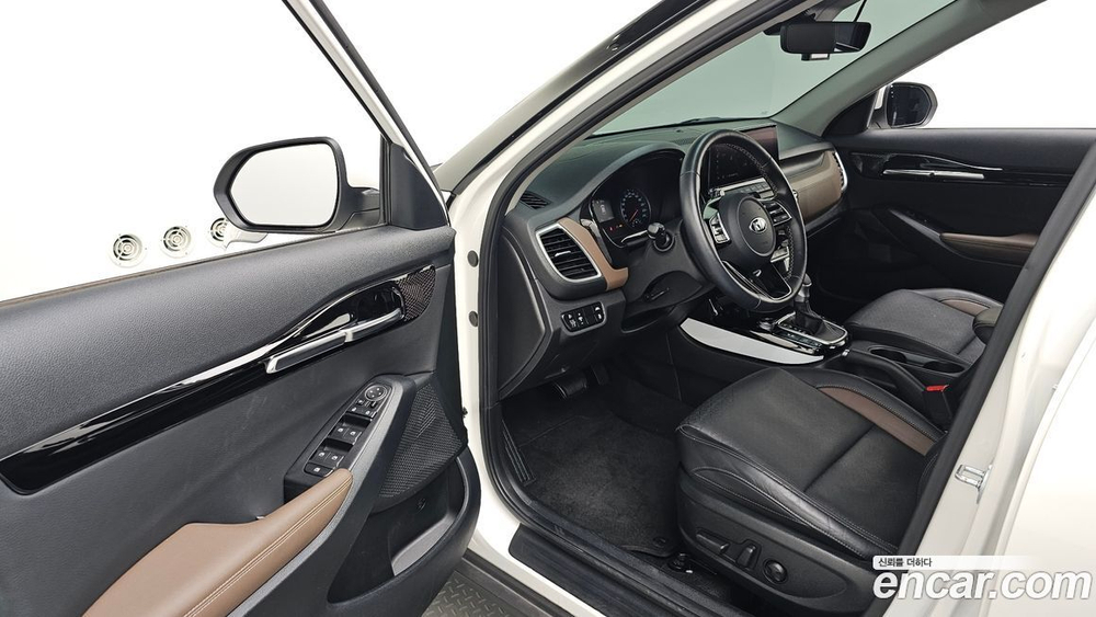 Kia Seltos Бензин 1.6 Turbo 4WD (04.2021)