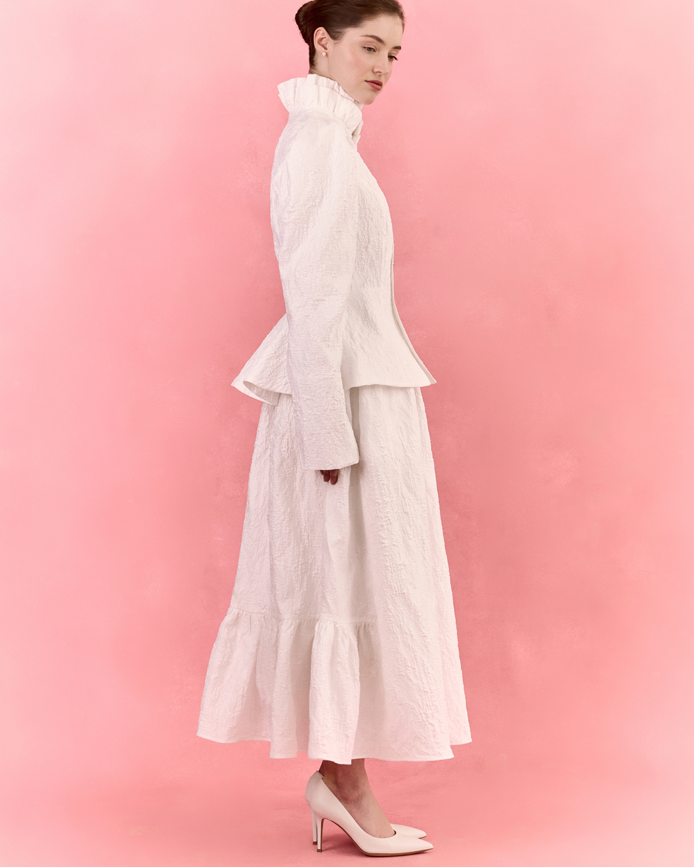 White onyx skirt