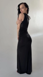 Платье с эффектом мокрой ткани