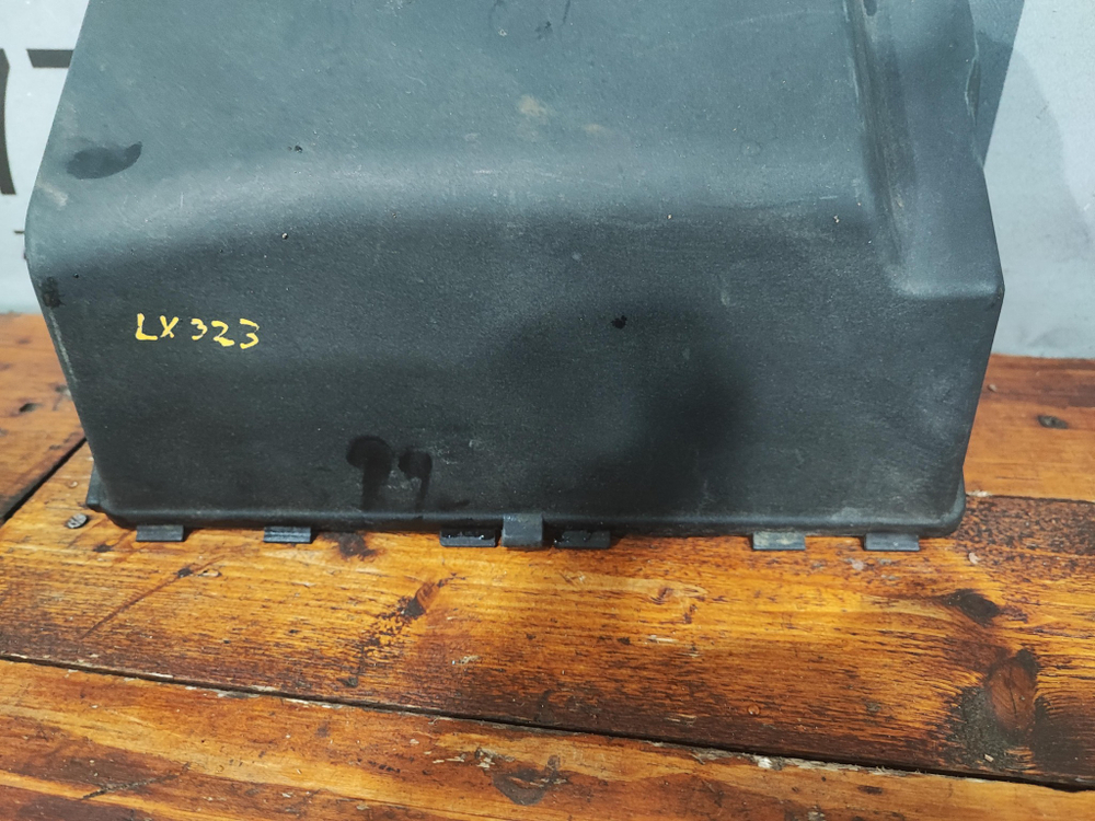 Крышка блока предохранителей BMW 3 E46, X3 E83 03-10 Б/У Оригинал 7521582