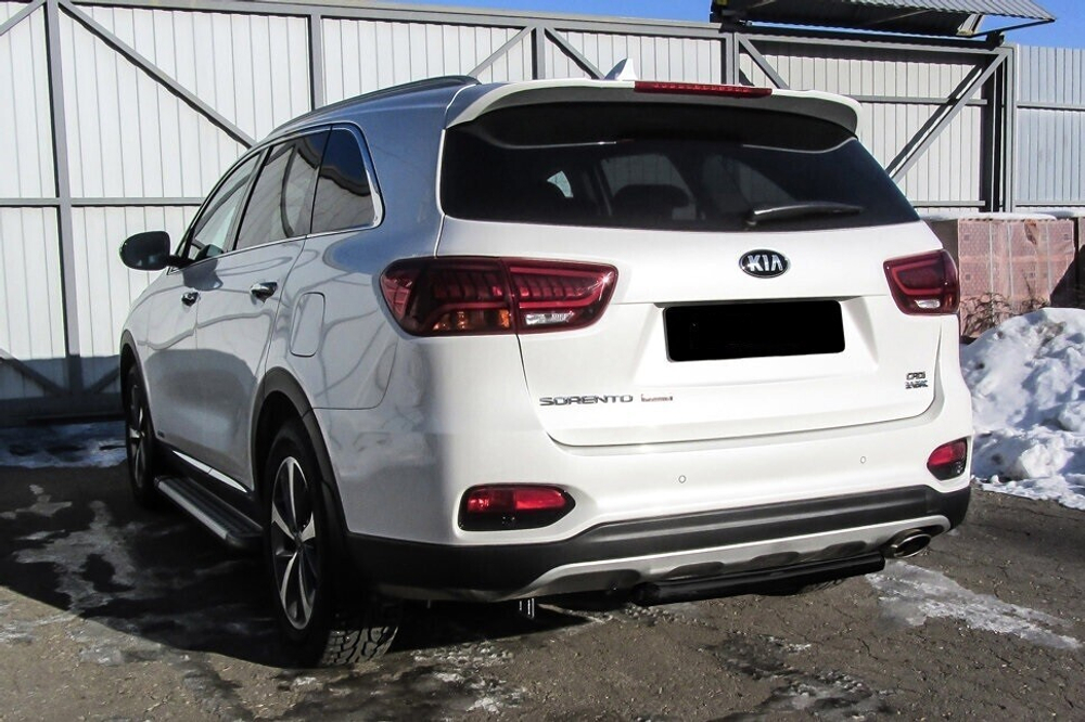 Защита заднего бампера (нержавейка) Kia Sorento Prime (2017-2020) d57 (черный)