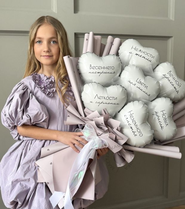 "Снежные сердца" (букет из 7 сердечек) №2160