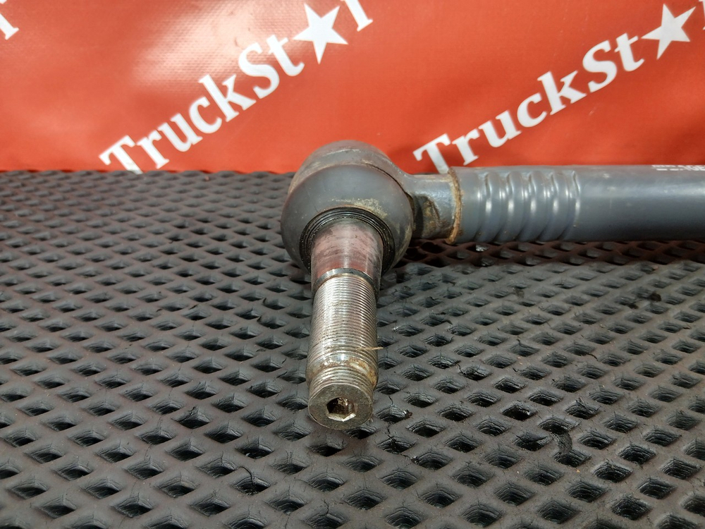 Стойка заднего стабилизатора