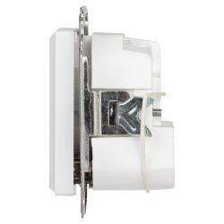 Розетка Intro Accent 6-410-01 с заземлением 2P+E Schuko со шторками 16А-250В + 2хUSB IP20 СУ белый