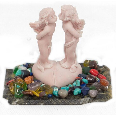 Сувенир "Ангельский поцелуй" из мрамолита