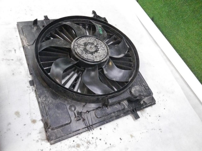 Диффузор с вентилятором Mercedes GLC X253 (15-22)