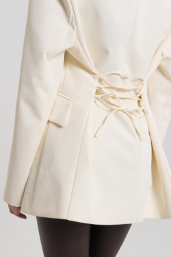 Пиджак приталенный