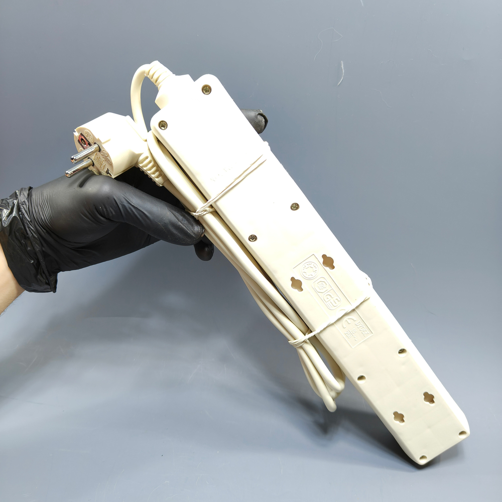 Buro 600-6ft (6 розеток)