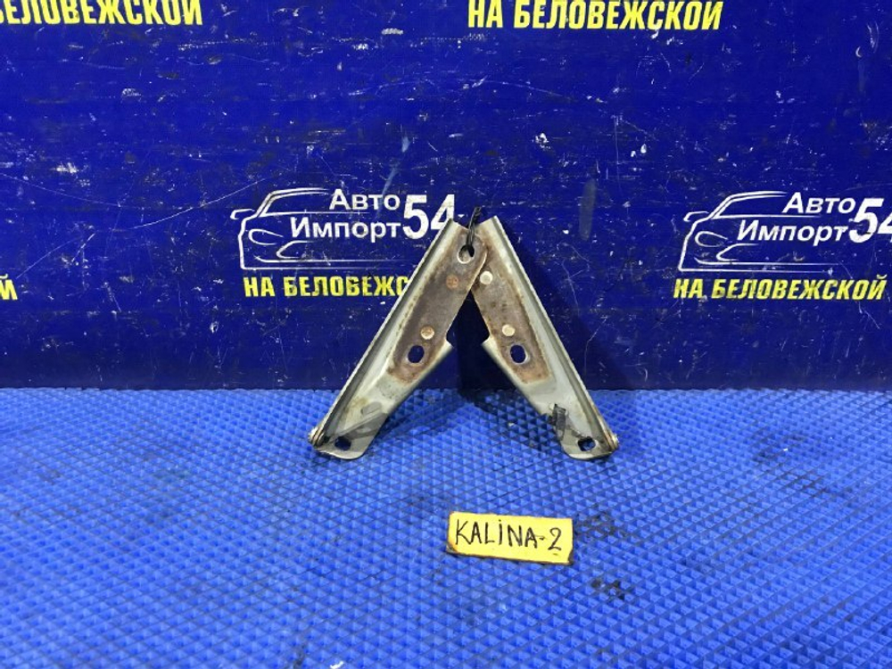 Петля капота левая LADA KALINA 2006