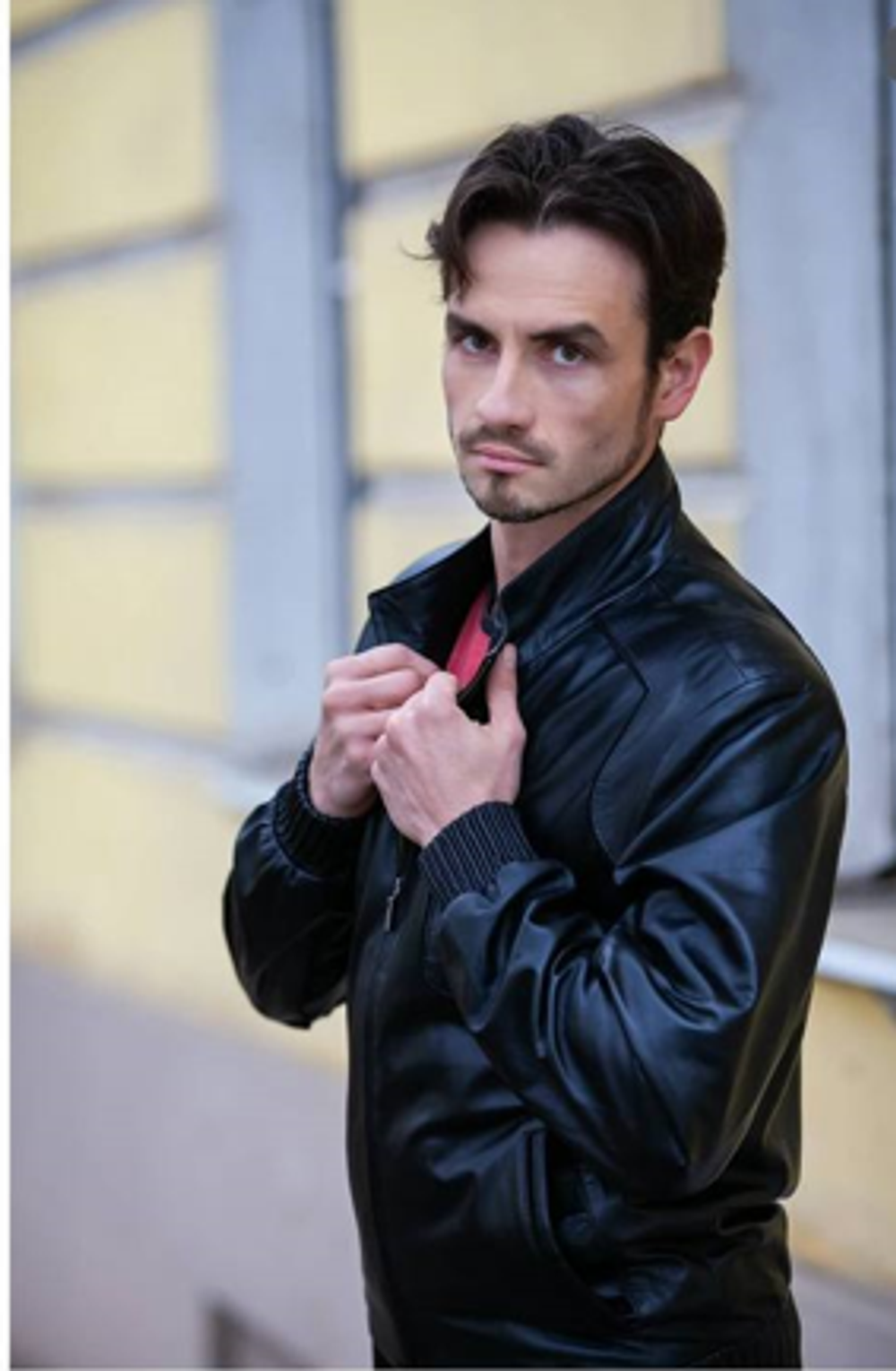 кожаная куртка