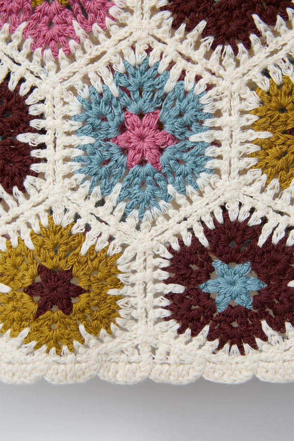 ZARA ТОП ИЗ КРУЖЕВА КРОШЕ С ЦВЕТАМИ И БУСИНАМИ, РАЗНОЦВЕТНЫЙ