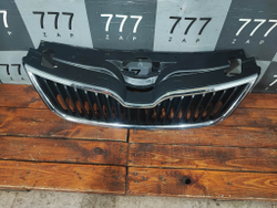 Решетка радиатора Skoda Rapid 1 12-20 Б/У Оригинал 5JA853668