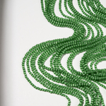 Изумрудный селенит (имитация), 2,3мм, шар