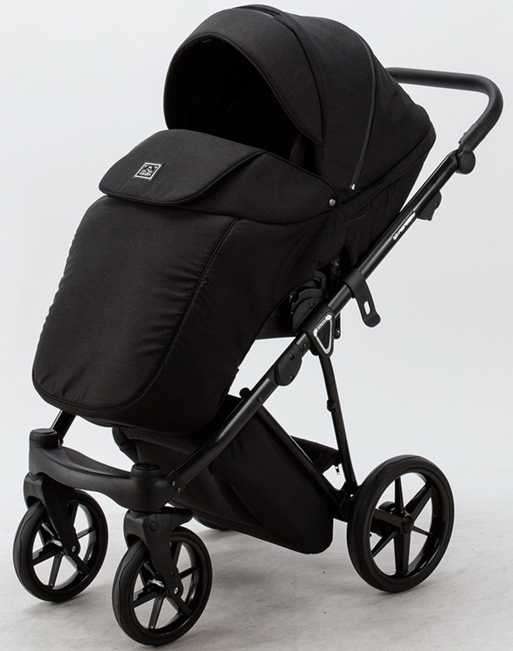 Детская коляска Adamex Porto 2 в 1 PO-PS37 (ЧЁРН.ТК+ЧЁРН.КОЖА)