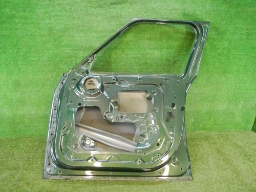 Дверь передняя правая MINI Countryman F60 (16-23)