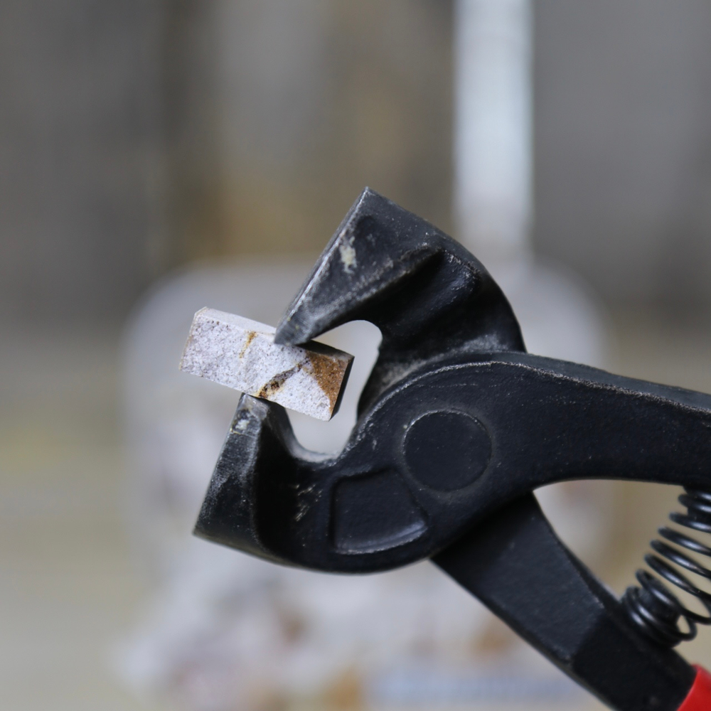 Натуральный камень колотый на модуль для мозаики