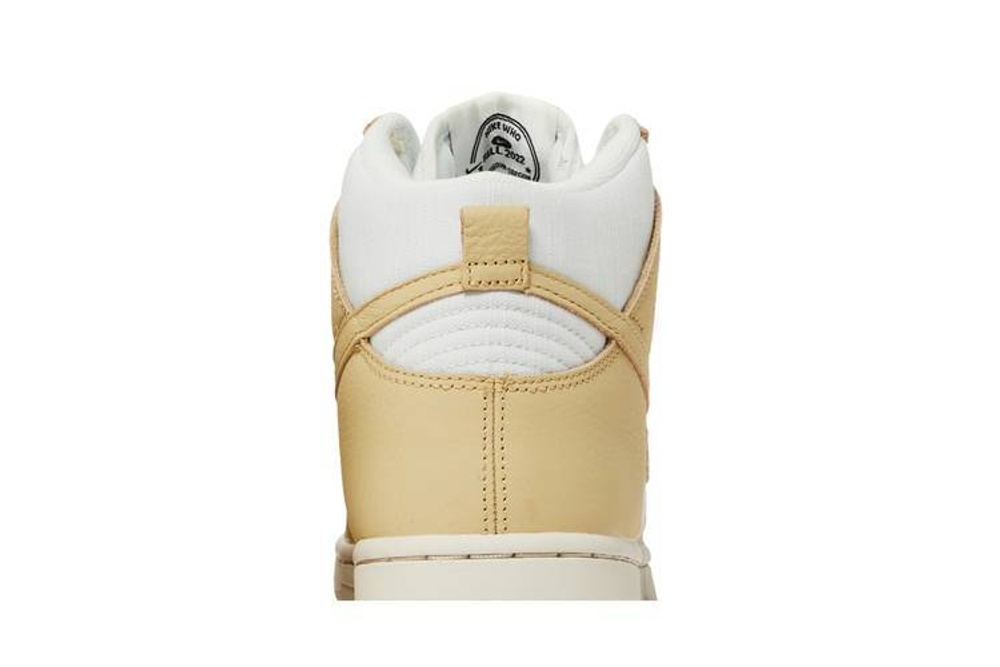 Кроссовки Nike Dunk Lx "Certified Fresh" (Женская размерная сетка)