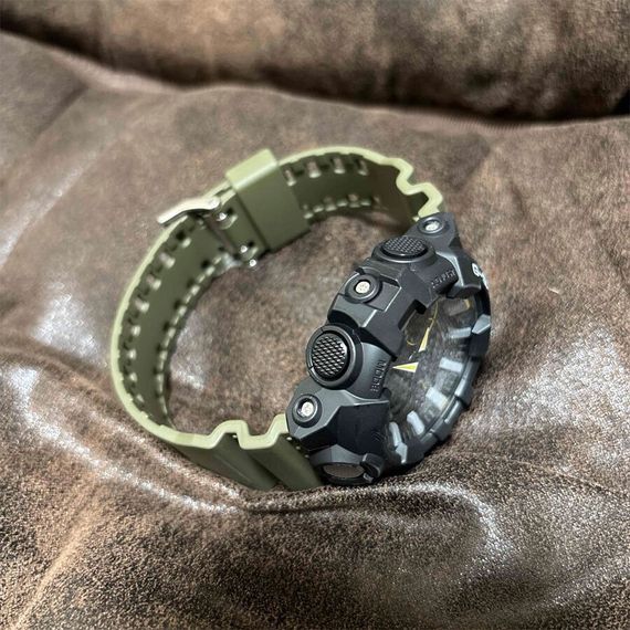 Наручные часы Casio GA-710TU-1A3