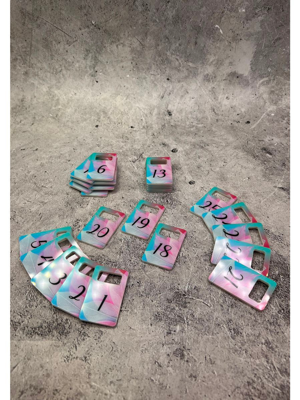 Номерки для ключей акрил 3х5 см