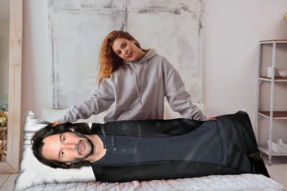 Дакимакура Киану Ривз №2