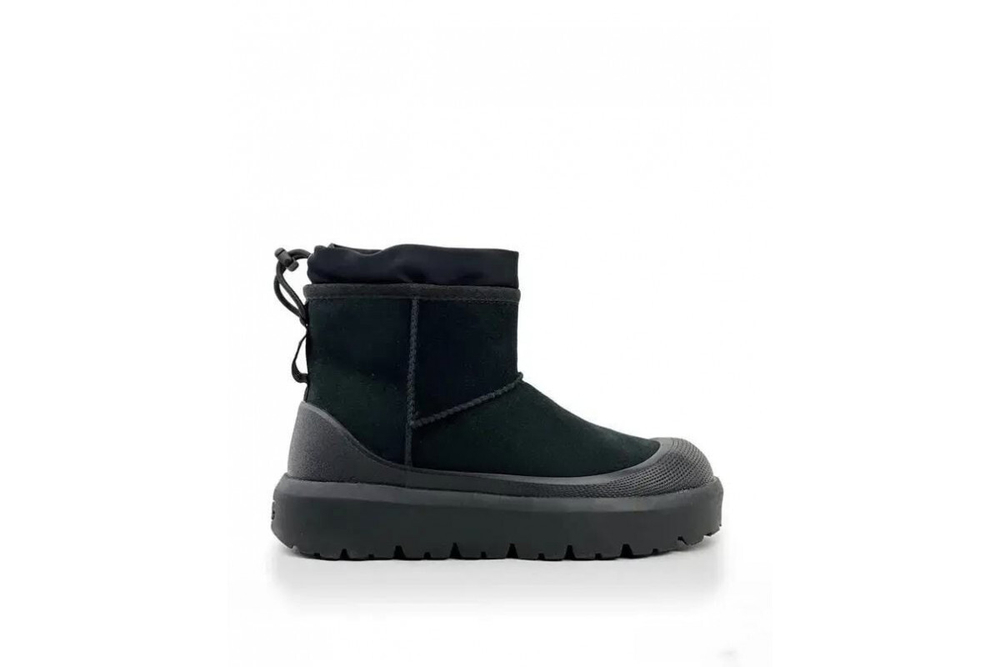 UGG Classic Mini Weather Hybrid Black