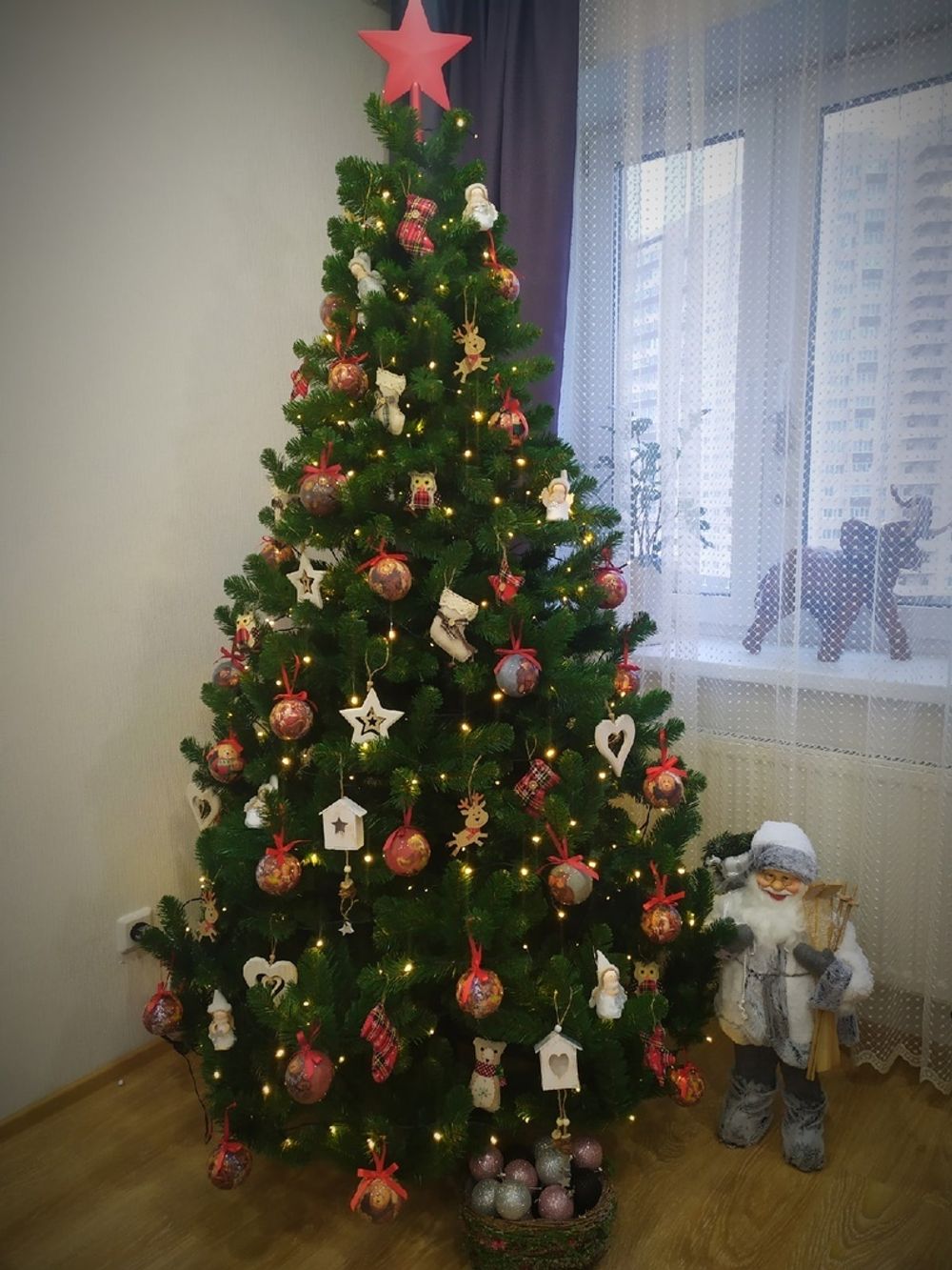 Ель искусственная «Звёздная» (пвх) 270 см / 2.7 м