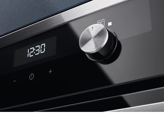 Электрический духовой шкаф Electrolux OKF5C50X
