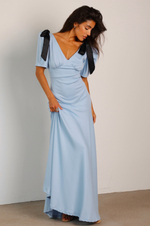 Платье длинное вечернее с бантами