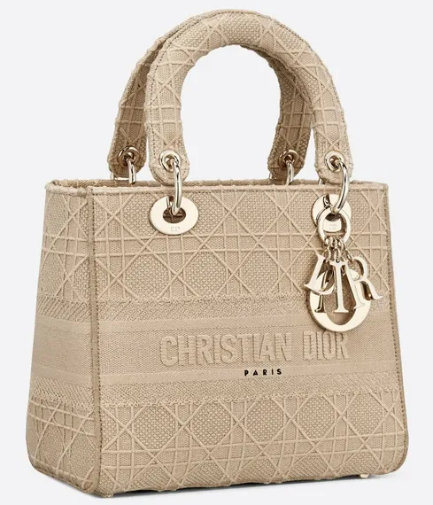 Сумка Dior Lady D-lite, модель среднего формата бежевый