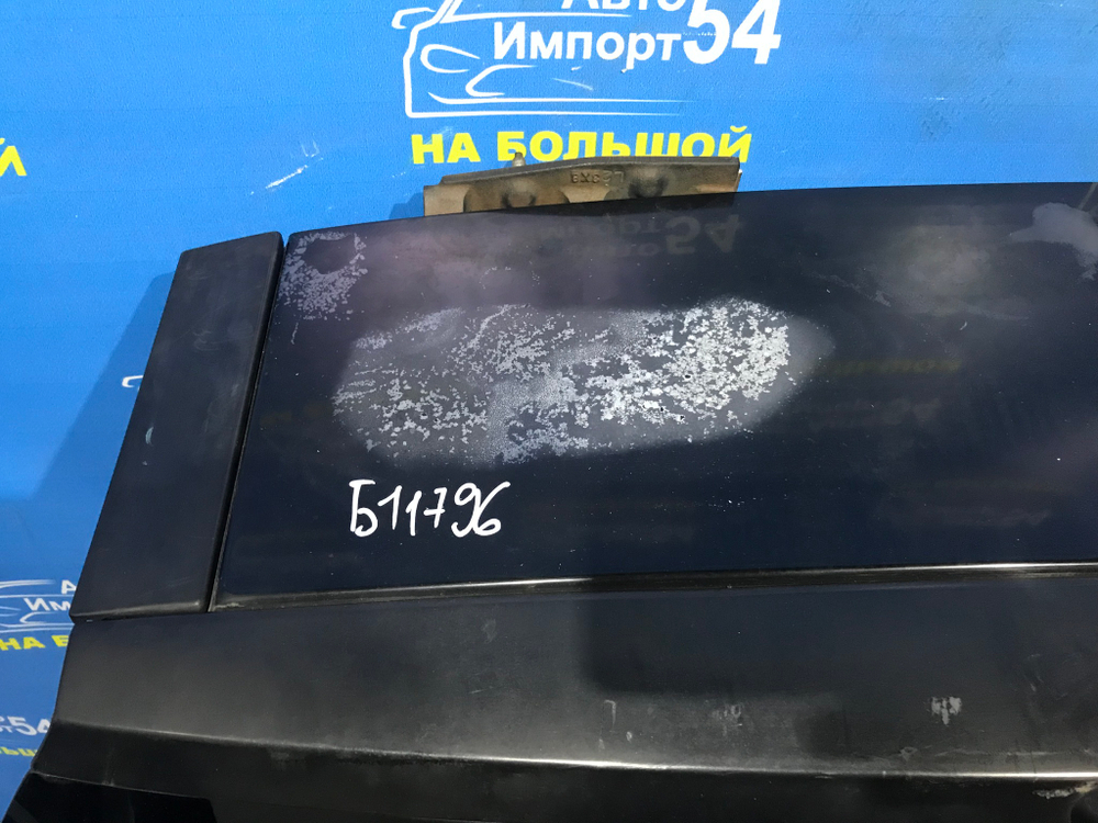 Дверь пятая NISSAN STAGEA 2001-2007