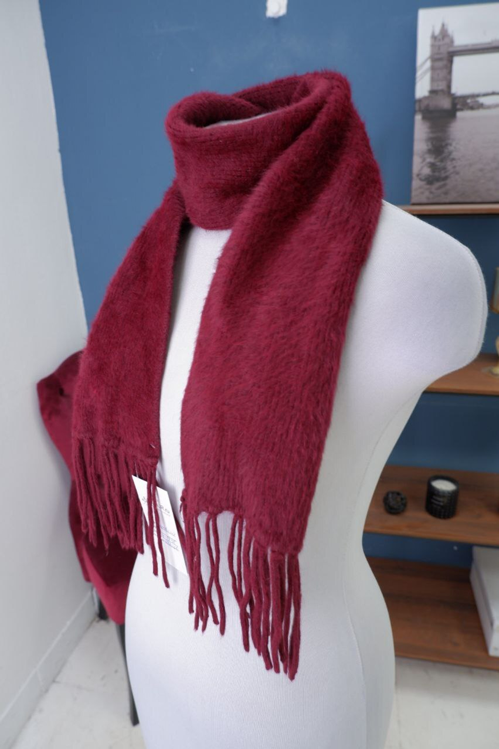 Шарф с шерстью красивого оттенка